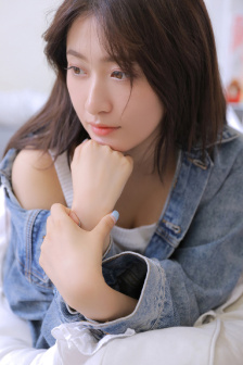 美女的奶头